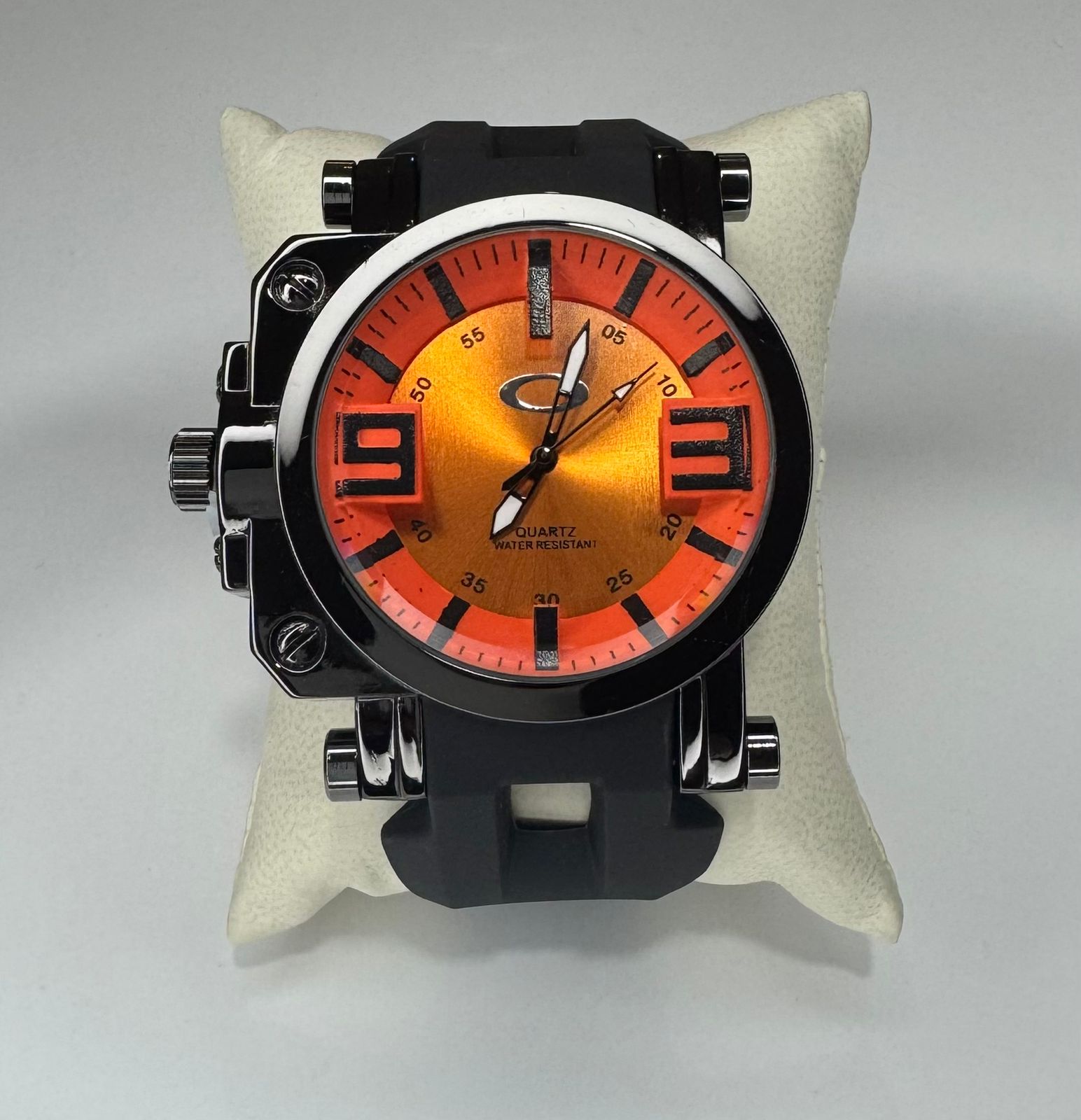 OKLY CORREA NEGRA CARA NARANJA